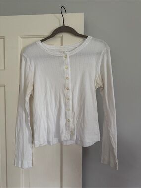 LESET White Ribbed Button-Front Long Sleeve Top